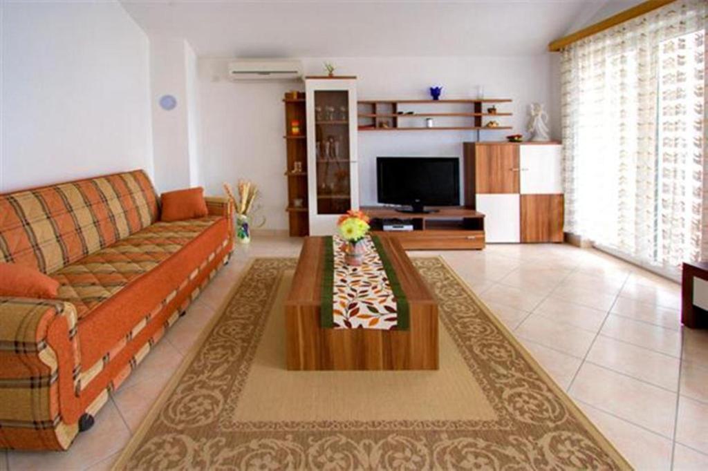 Villa San Malinska Extérieur photo